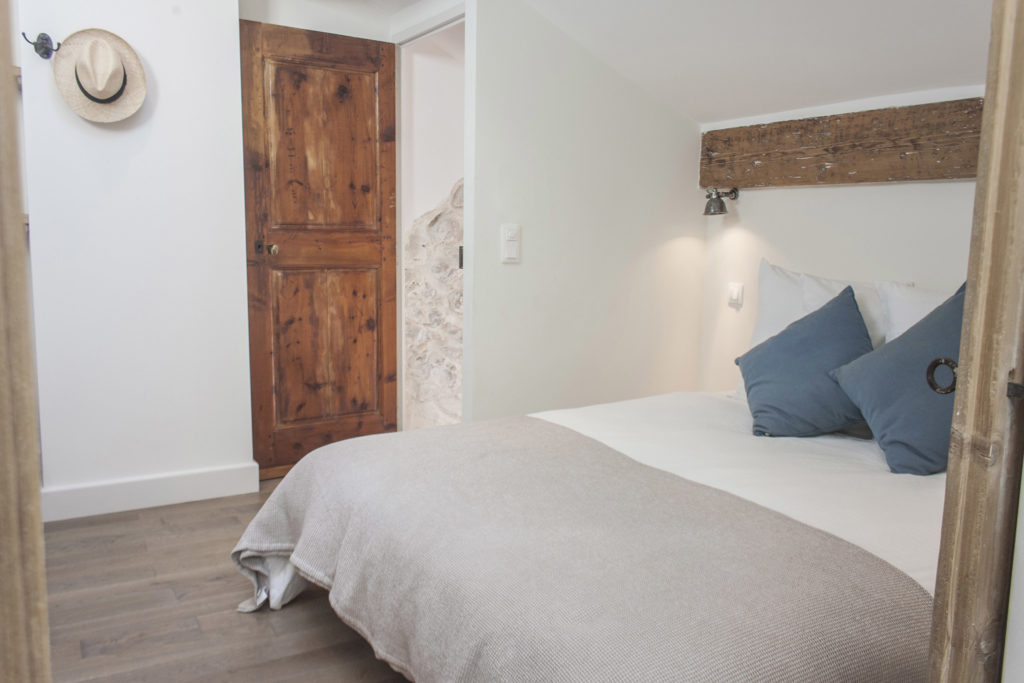 Antibes Rental - Maison du Village - Bedroom