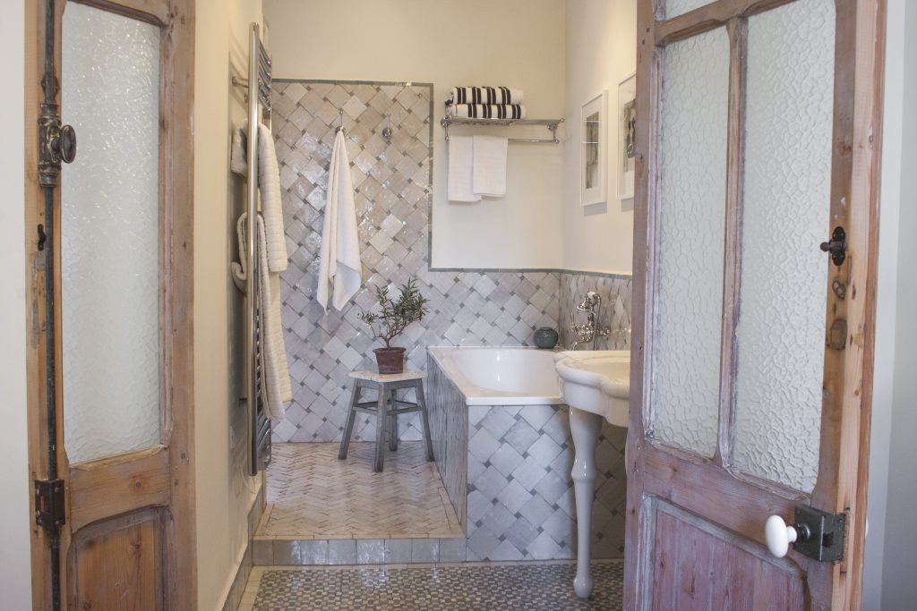 Antibes Rental - Maison du Village - Bathroom