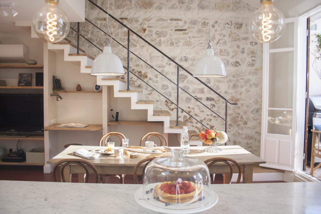 Antibes Rental - Maison du Village - Dinning area